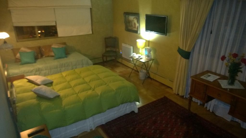 Bed & Breakfast Blumen Haus Santiago Quarto foto